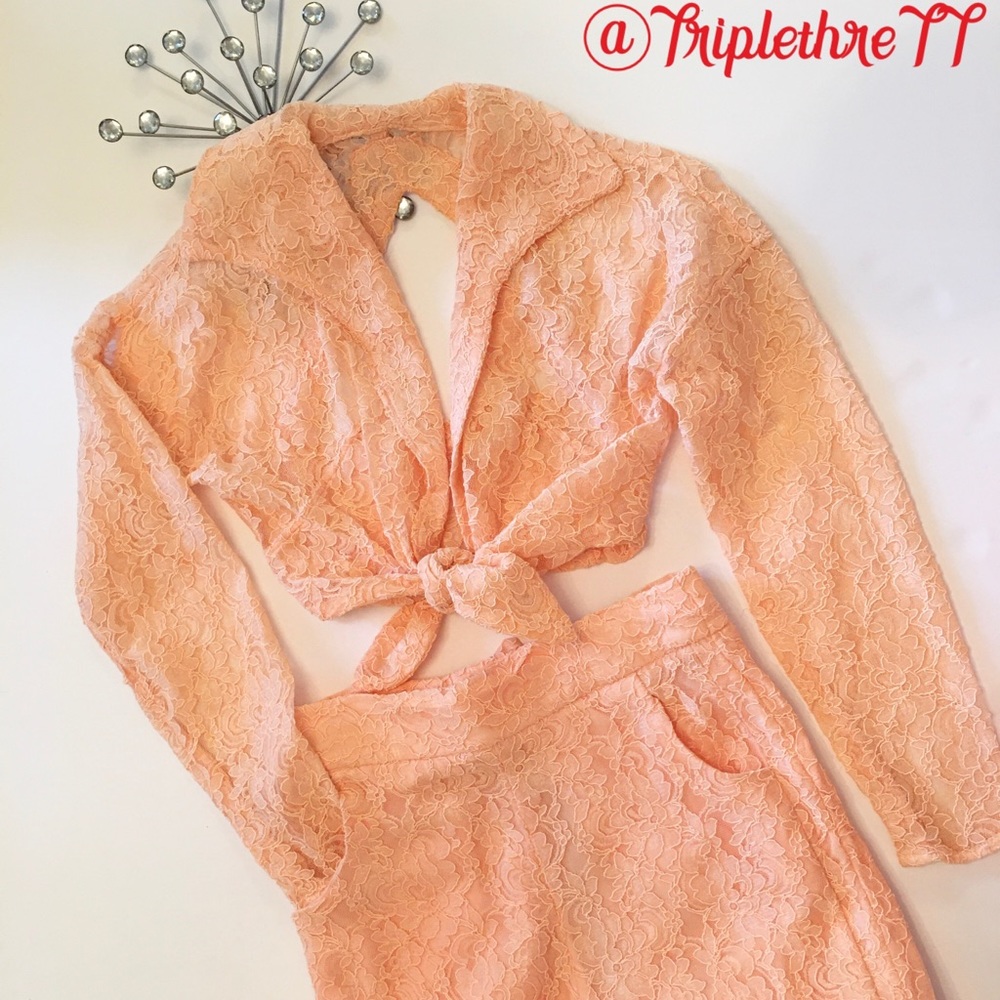 Lace Pants Suit 🍑🍑🍑
